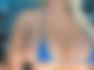 adrianna777's Live Sex Cam Show