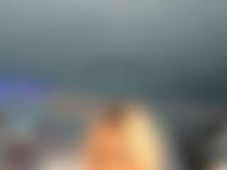 adrianna777's Live Sex Cam Show