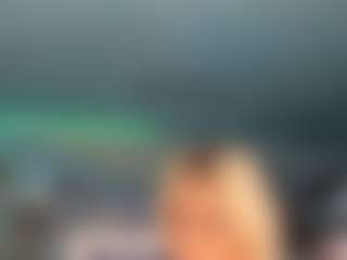 adrianna777's Live Sex Cam Show