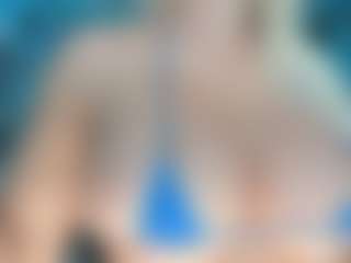adrianna777's Live Sex Cam Show