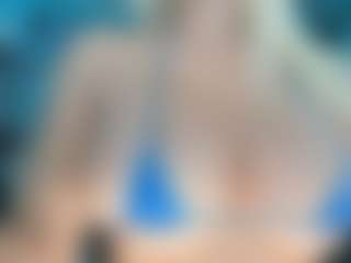 adrianna777's Live Sex Cam Show