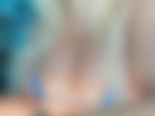 adrianna777's Live Sex Cam Show