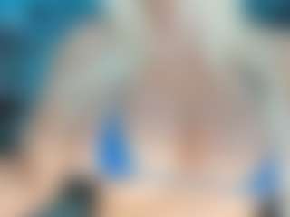 adrianna777's Live Sex Cam Show