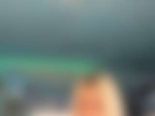 adrianna777's Live Sex Cam Show