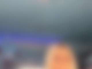 adrianna777's Live Sex Cam Show