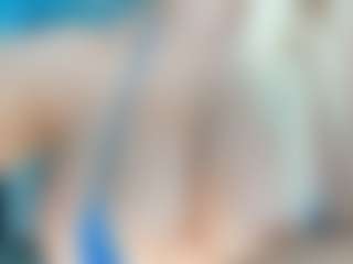 adrianna777's Live Sex Cam Show