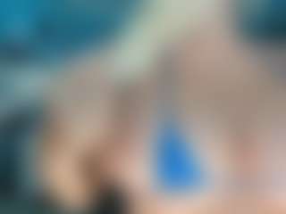 adrianna777's Live Sex Cam Show