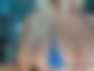 adrianna777's Live Sex Cam Show