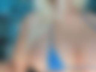 adrianna777's Live Sex Cam Show