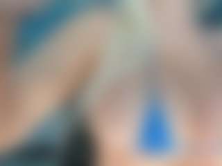 adrianna777's Live Sex Cam Show