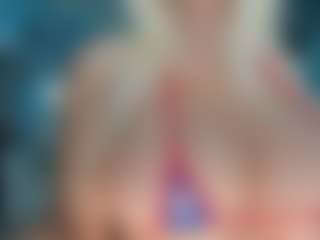 adrianna777's Live Sex Cam Show