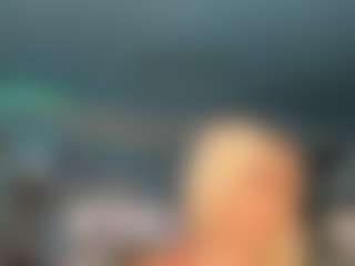 adrianna777's Live Sex Cam Show