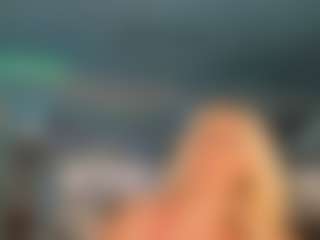 adrianna777's Live Sex Cam Show