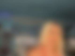 adrianna777's Live Sex Cam Show