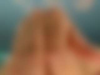 adrianna777's Live Sex Cam Show