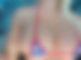adrianna777's Live Sex Cam Show