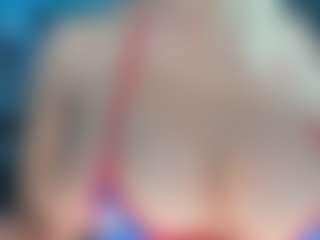 adrianna777's Live Sex Cam Show