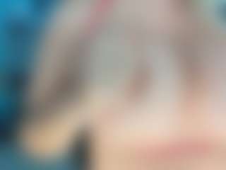 adrianna777's Live Sex Cam Show