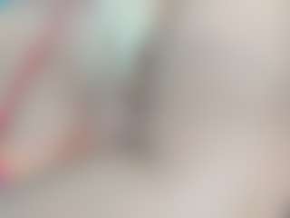 adrianna777's Live Sex Cam Show