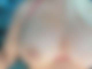 adrianna777's Live Sex Cam Show