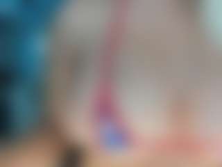 adrianna777's Live Sex Cam Show