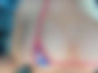 adrianna777's Live Sex Cam Show