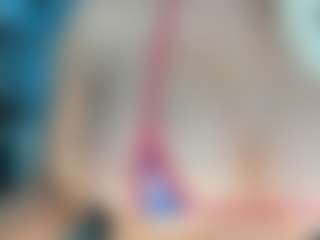 adrianna777's Live Sex Cam Show