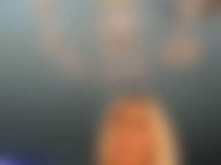 adrianna777's Live Sex Cam Show