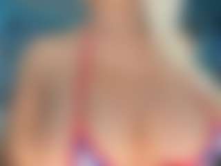 adrianna777's Live Sex Cam Show