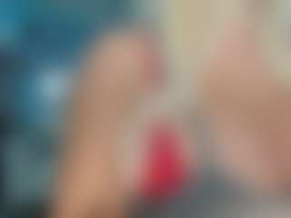 adrianna777's Live Sex Cam Show