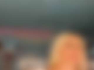 adrianna777's Live Sex Cam Show