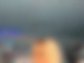 adrianna777's Live Sex Cam Show