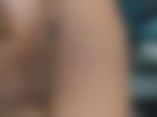adrianna777のライブセックスチャットショー