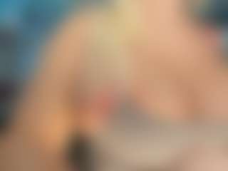 adrianna777's Live Sex Cam Show