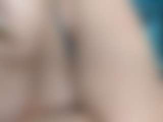 adrianna777's Live Sex Cam Show