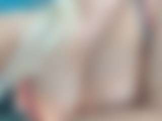 adrianna777's Live Sex Cam Show