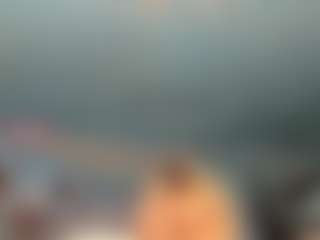 adrianna777's Live Sex Cam Show