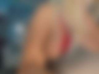 adrianna777's Live Sex Cam Show