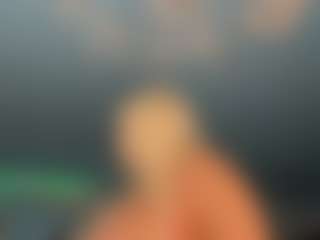 adrianna777's Live Sex Cam Show