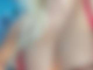 adrianna777's Live Sex Cam Show