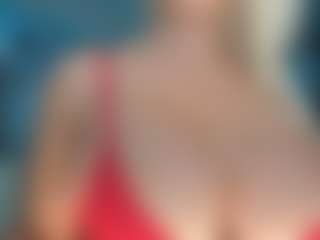 adrianna777's Live Sex Cam Show