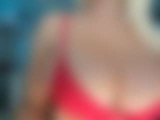 adrianna777's Live Sex Cam Show