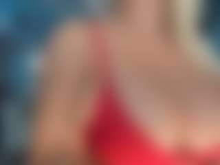 adrianna777's Live Sex Cam Show
