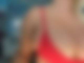 adrianna777's Live Sex Cam Show