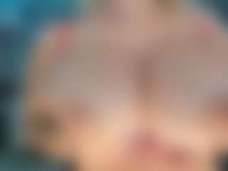 adrianna777's Live Sex Cam Show