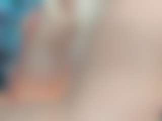 adrianna777's Live Sex Cam Show