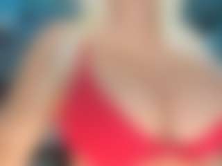 adrianna777's Live Sex Cam Show