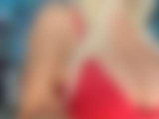 adrianna777's Live Sex Cam Show