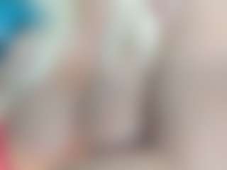 adrianna777's Live Sex Cam Show