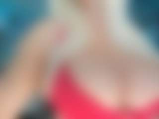 adrianna777's Live Sex Cam Show